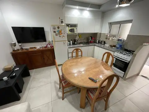 Depto Tipo Casa en Venta de 2 ambientes