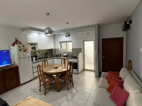 Depto Tipo Casa en Venta de 1 dormitorio