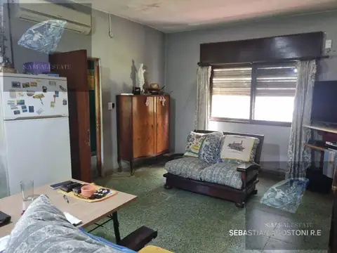 Casa en Venta con 8 cocheras