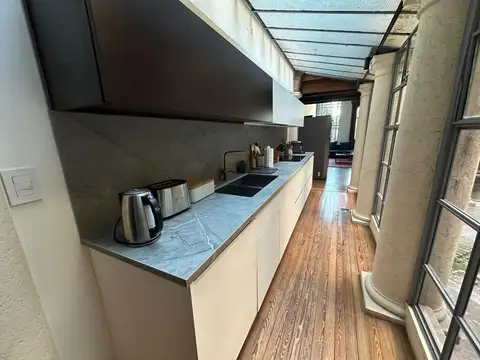 Casa en Alquiler Temporal con 1 cochera