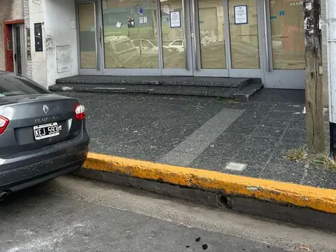 Coronel Lacarra al 1600