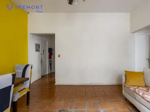 Depto Tipo Casa en Venta en Parque Rivadavia, USD 103.000