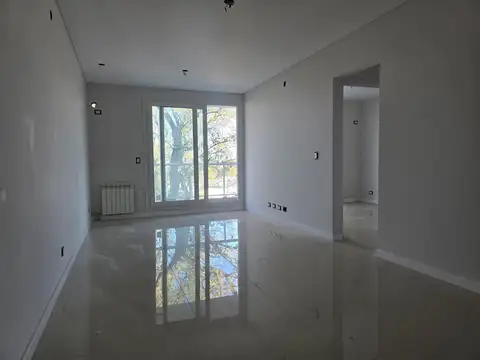 Eva Peron  al 8900 - 3° piso