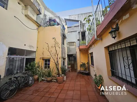 Casa 4 ambientes con 3 baños