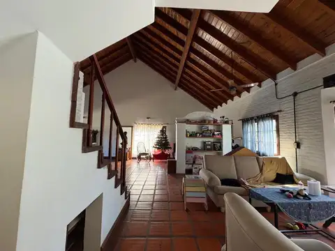 Casa en Venta con 1 cochera