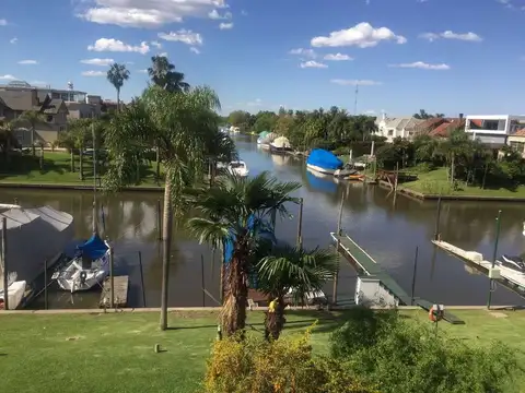 UNICO POR VISUALES Y ORIENTACION. CENTRO DE CANAL.