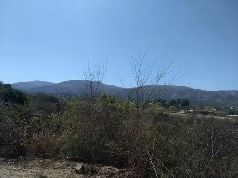 Terreno en Venta en La Falda, USD 27.000