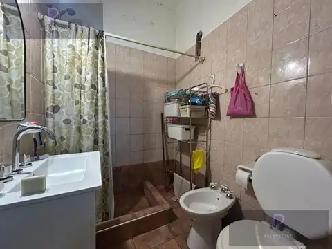 Depto Tipo Casa en Venta con 1 cocheras