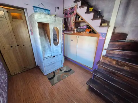 Depto Tipo Casa en Venta 42 años