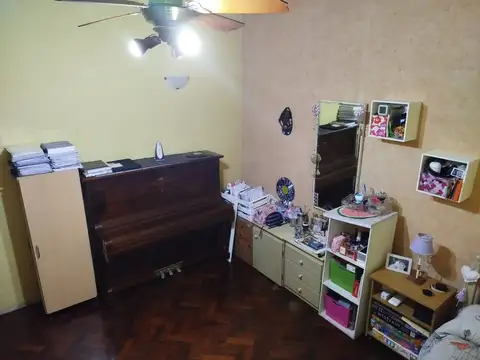 VENTA PH 4 AMBIENTES CON TERRAZA EN MATADEROS
