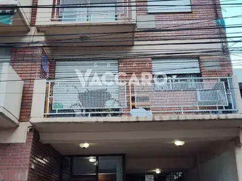Venta Departamento 2 AMBIENTES con COCHERA en Morón Centro