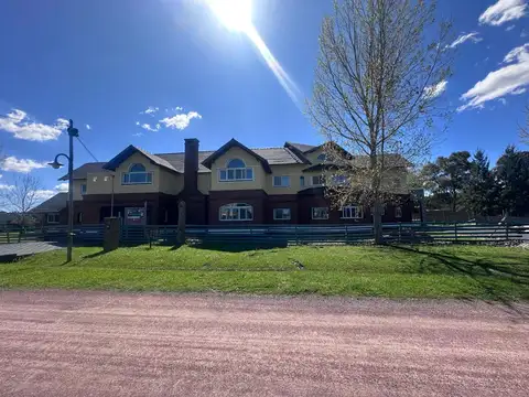 Chalet a Estrenar - Anticipo, Cuotas / Permutas