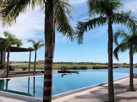 Terreno en Venta de 857,0 m2