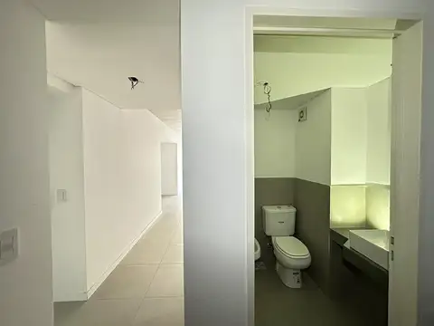 Oficina en Venta en Nuestra Señora De Lourdes, USD 47.000