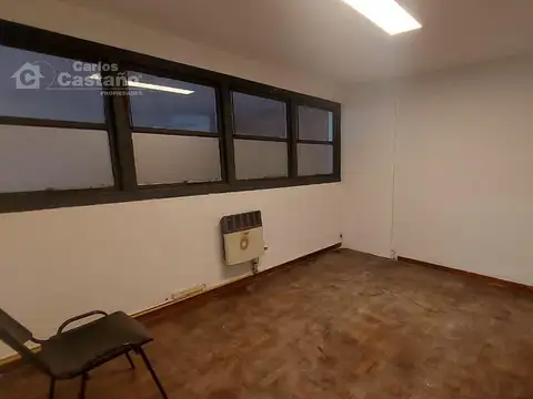 Oficina en Alquiler 40 años