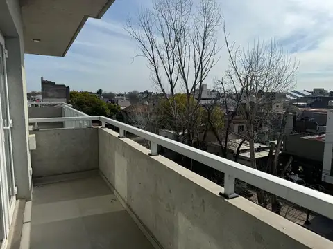 Departamento en Alquiler en Barrio Parque, USD 650