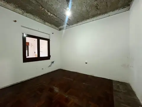 VENTA APTA CREDITO - Casa de 2 dormitorios   Comodin. Bella Vista , Rosario.