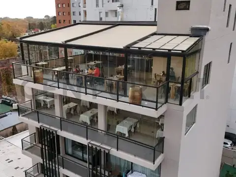 VENTA DE LOCAL EN TIGRE CENTRO EN PISO 8 ROOFTOP inversión vista al rio