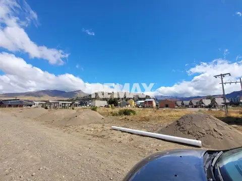 EN VENTA - LOTE FRENTE AL LAGO CAVIAHUE