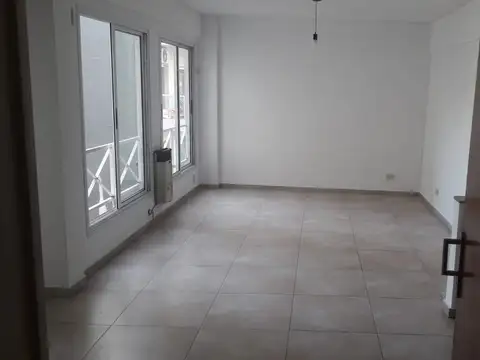 QUITO 4200, Piso 3