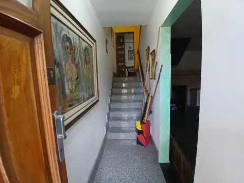 Perdriel 100 , Piso 1