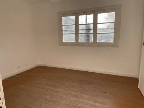 Casa en Alquiler en Acassuso Vias  /  Libertador, USD 1.700