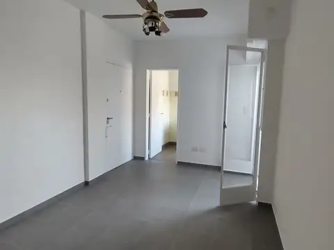 Departamento en Alquiler en Villa General Mitre, $ 600.000