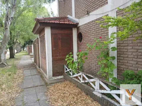 Dúplex en venta - 2 Dormitorios 2 Baños - La Lucila del Mar