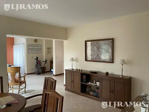 Casa en Venta en Septiembre, USD 390.000