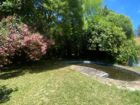 CASA EN VENTA EN LA LONJA PILAR - MUY BUENA UBICACION - 800 m2 de TERRENO