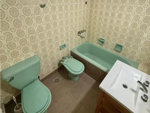 Depto Tipo Casa en Alquiler en Wilde, $ 500.000