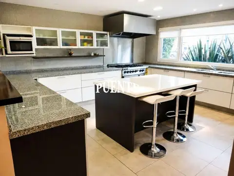 Saint Thomas, Canning - Excelente Casa sobre Lote Doble!