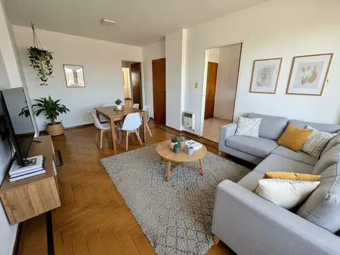 ALQUILER Departamento de 2 dormitorios en barrio Abasto, Rosario