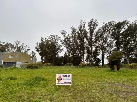 Lote 497m2 Los Acantilados
