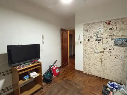 Departamento 4 ambientes con 3 baños