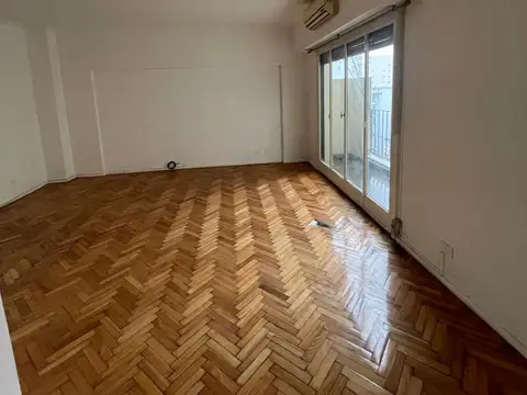 Avenida Rivadavia 3900, Piso 9