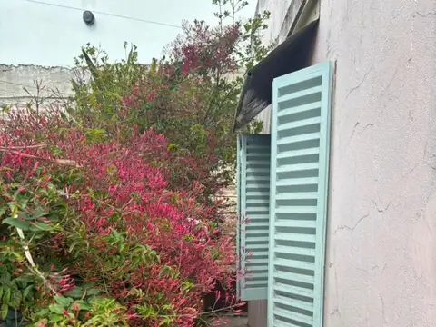 Casa en Alquiler en Santos Lugares, $ 900.000