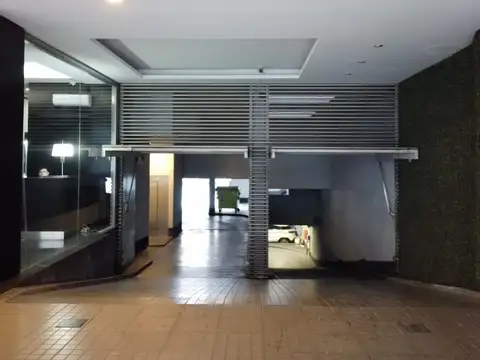 COCHERA EN RECOLETA