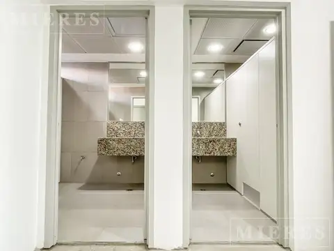 Oficinas de 220 m² en Alquiler - Complejo Lumina 3 - Panamericana y Gral. Paz