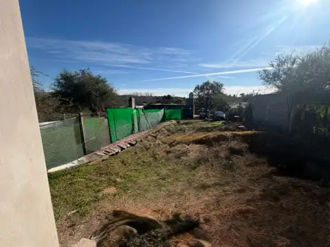 VENTA CASA 2 DORM EN SALSIPUEDES - OPORTUNIDAD