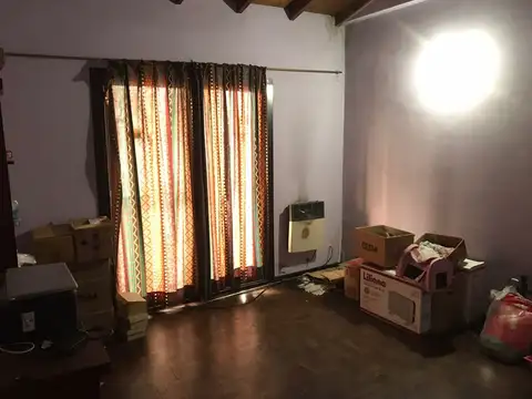 Departamento 5 ambientes con 2 baños