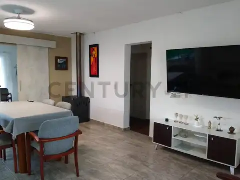 Casa en Venta en Villa Catalina, USD 135.000