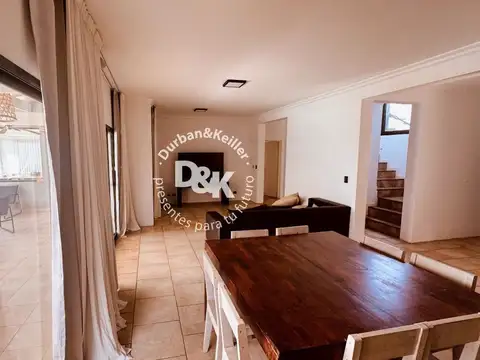 Casa en Venta en San Isidro Labrador, USD 550.000