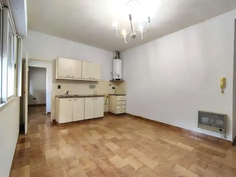 Depto Tipo Casa en Alquiler de 1 dormitorio