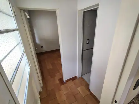 Depto Tipo Casa en Alquiler 45 años