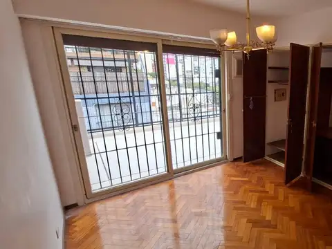 Departamento en Alquiler 50 años