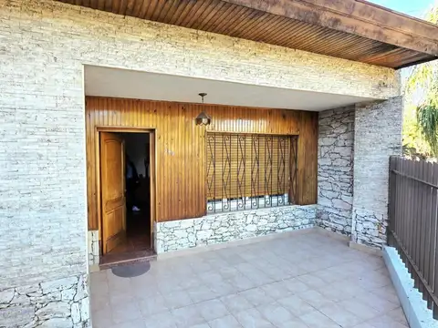 Casa en Venta en Ramos Mejía, USD 135.000