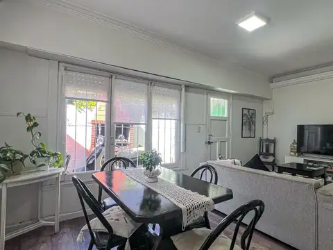 Depto Tipo Casa en Venta en Chauvin, USD 130.000