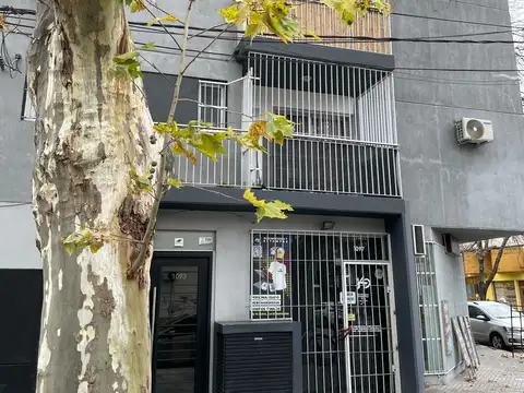 VENTA LOCAL ESQUINA ROSARIO