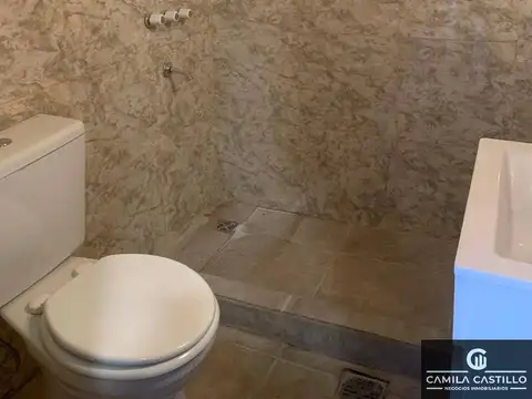 Depto Tipo Casa en Alquiler al Este